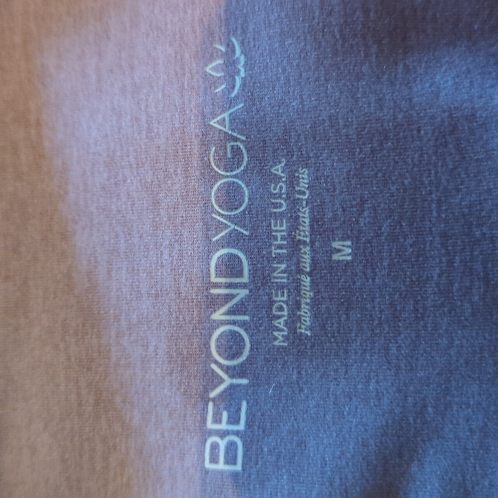 Beyond Yoga Prismatic Leggings Size M